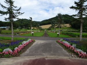 5日目　おんゆね温泉花公園根々の丘